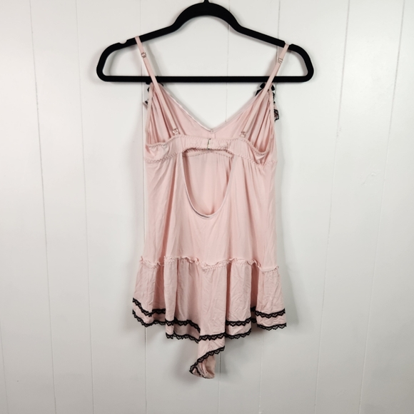 Victoria's Secret Babydoll Romper PJs Pink Ruffles Size Medium New NWT Lingerie - Picture 3 of 6